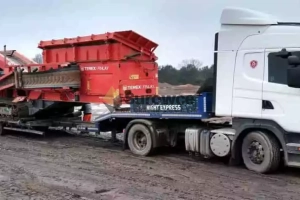 USŁUGI TRANSPORTOWE