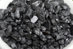 Antracyt kalcynowany gazem.