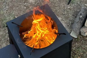 Wydajna kuchnia polowa typu „Rocket Stove” – Piecyk rakietowy