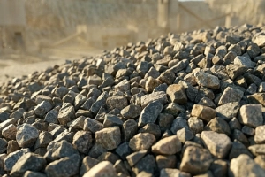  Kruszywo łamane (kamień budowlany) – GÓRAŻDŻE (Heidelberg Materials). Wysoka wytrzymałość i jakość.