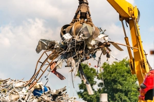 Recykling metali – dlaczego jest tak ważny dla przemysłu i gospodarki?
